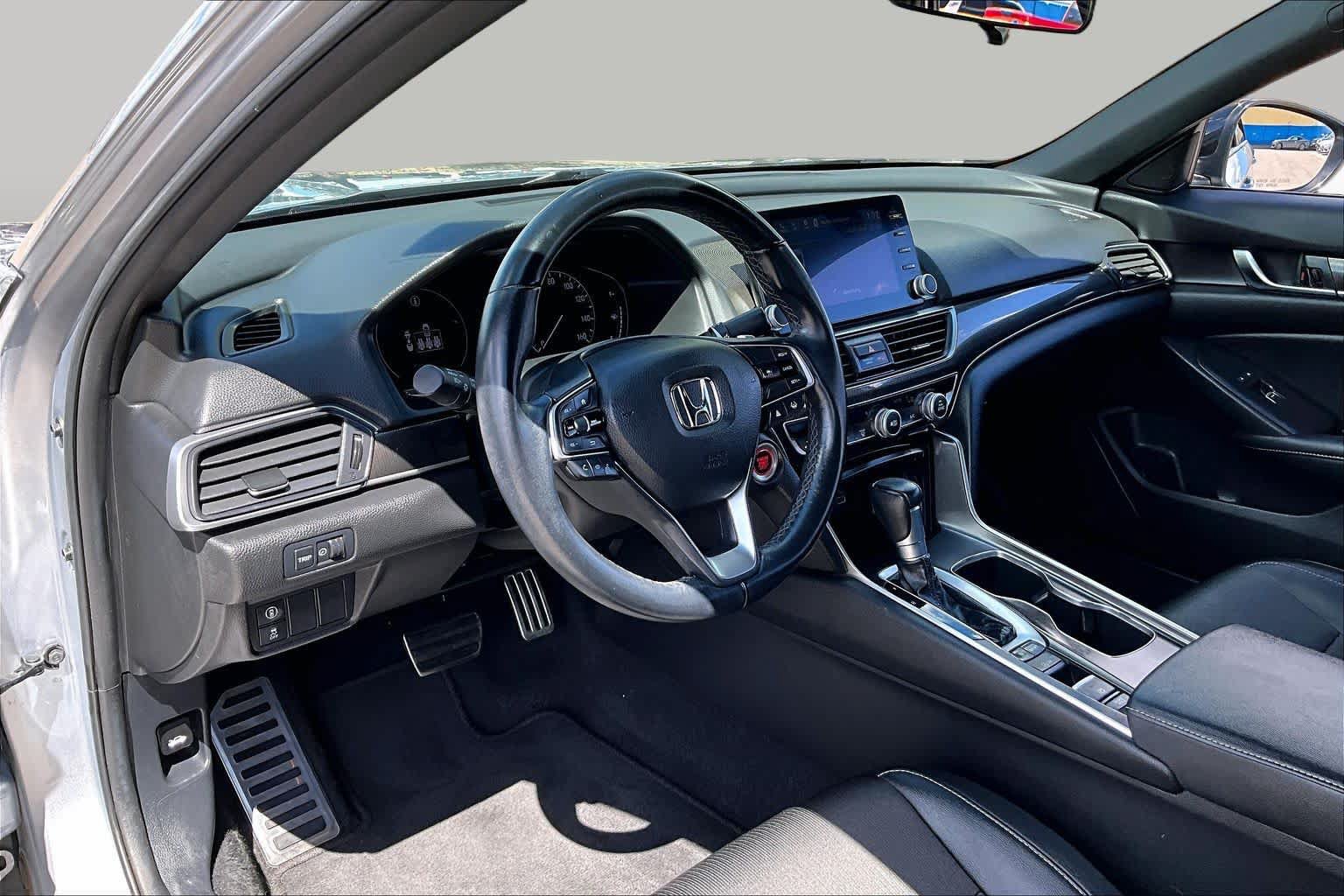 Used 2021 Honda Accord Sport image 17