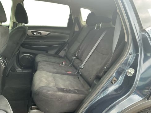 Used 2015 Nissan Rogue SV w/ SV Moonroof Package AWD/4WD image 13