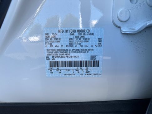 Used 2025 Ford Explorer ST w/ Sun And Sound Package AWD/4WD image 32