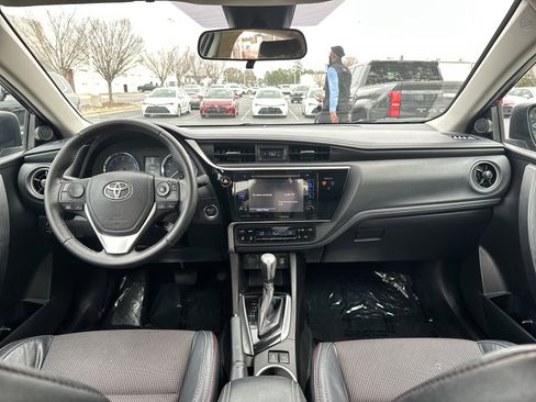 Used 2017 Toyota Corolla SE 50th Anniversary image 28