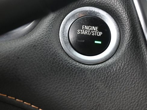 Used 2021 Chevrolet Traverse LS image 24