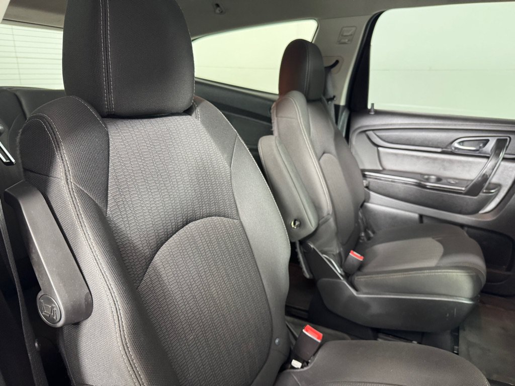 Used 2017 Chevrolet Traverse LT w/ Style and Technology Package AWD/4WD image 26