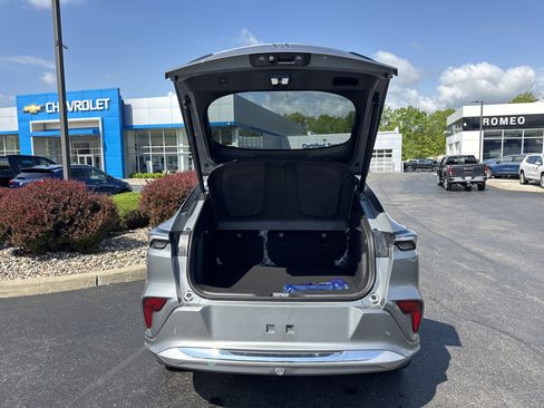 New 2025 Buick Envista Avenir image 33