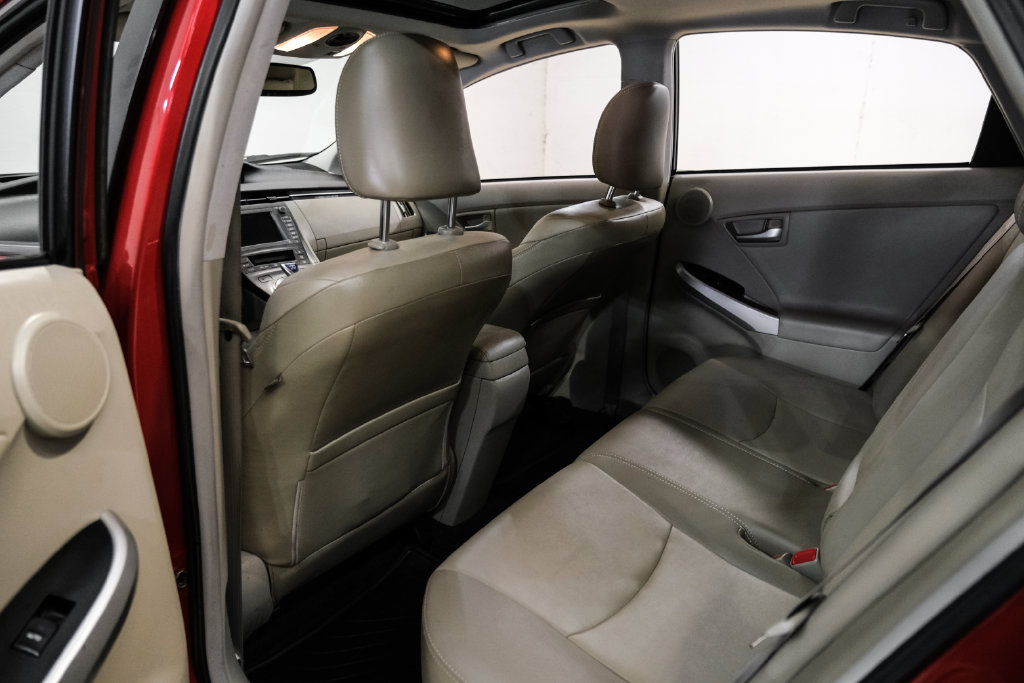 Used 2012 Toyota Prius Four w/ Deluxe Solar Roof Pkg FWD image 36