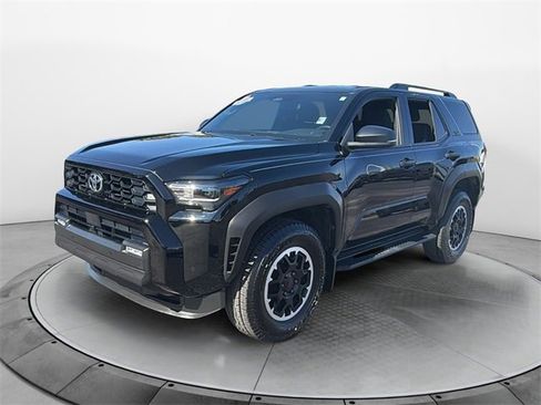 Used 2025 Toyota 4Runner TRD Off-Road image 3