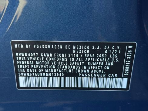 Used 2021 Volkswagen Golf 4-Door image 23