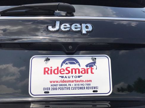 Used 2022 Jeep Compass Limited AWD/4WD image 38
