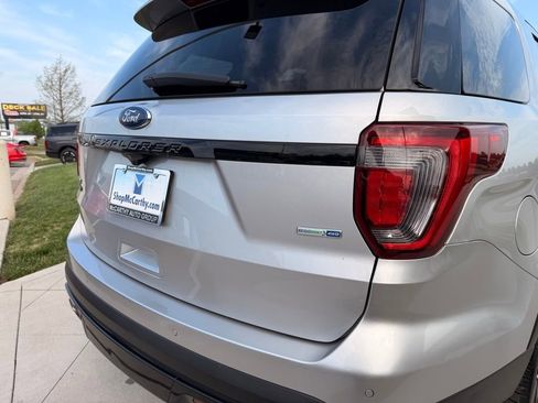 Used 2017 Ford Explorer Sport AWD/4WD image 36
