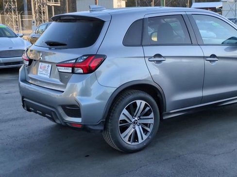 Used 2021 Mitsubishi Outlander Sport SE image 8