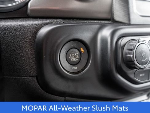 Used 2022 Jeep Gladiator Sport AWD/4WD image 24