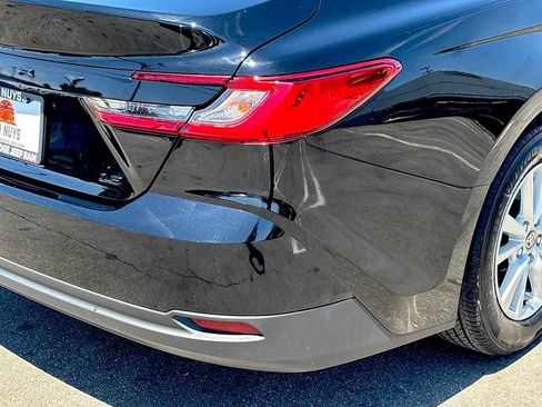 Used 2025 Toyota Camry LE FWD image 4