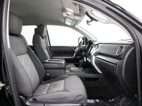 Used 2020 Toyota Tundra SR5 AWD/4WD image 13