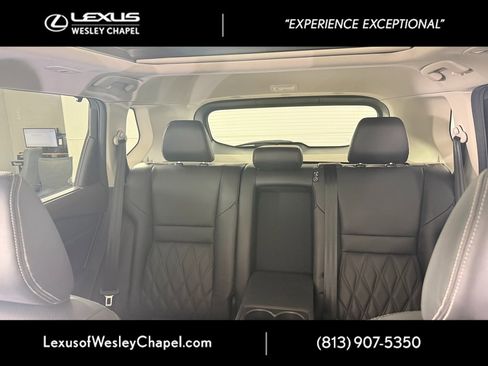 Used 2021 Nissan Rogue Platinum image 8