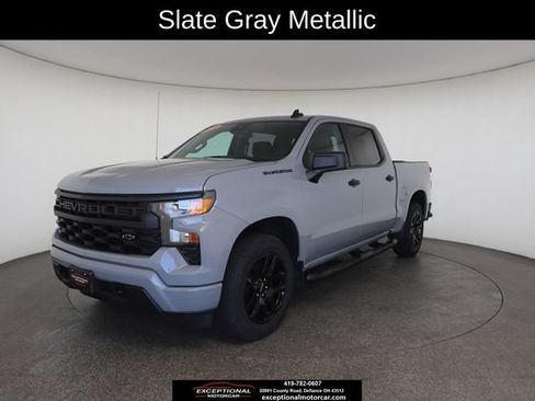 Used 2024 Chevrolet Silverado 1500 Custom AWD/4WD image 2