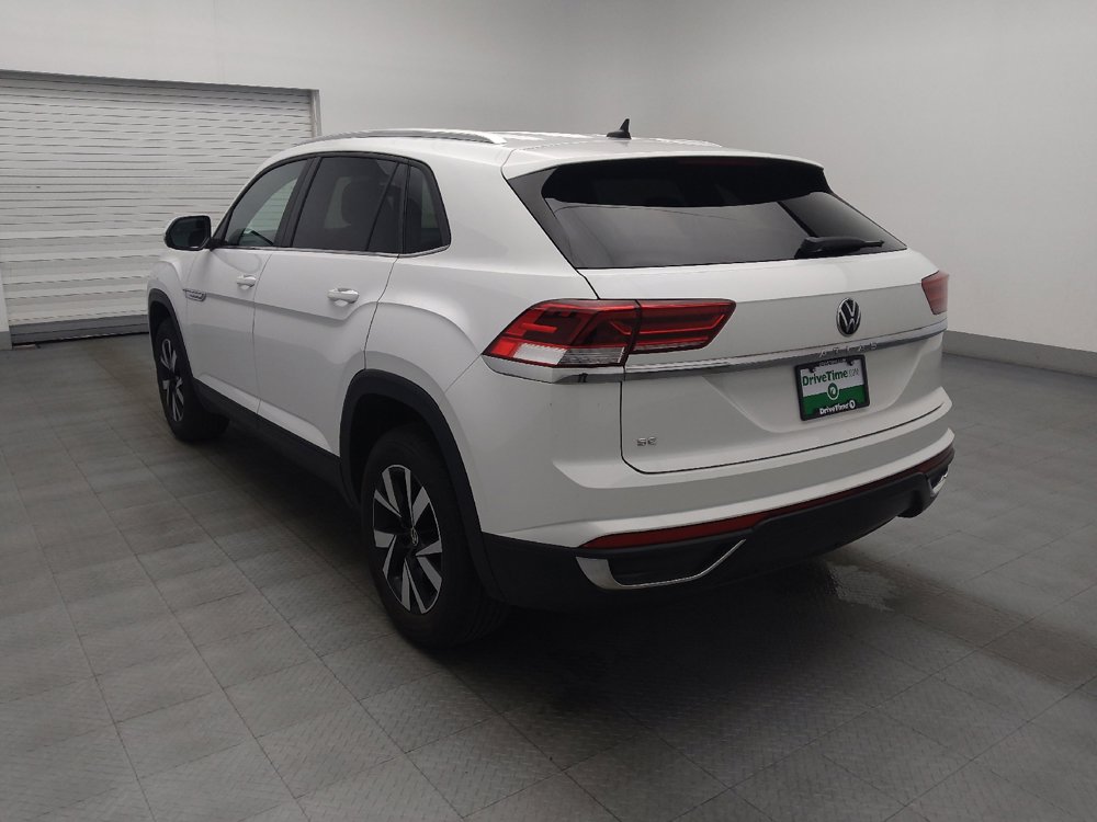 Used 2023 Volkswagen Atlas Cross Sport SE FWD image 5