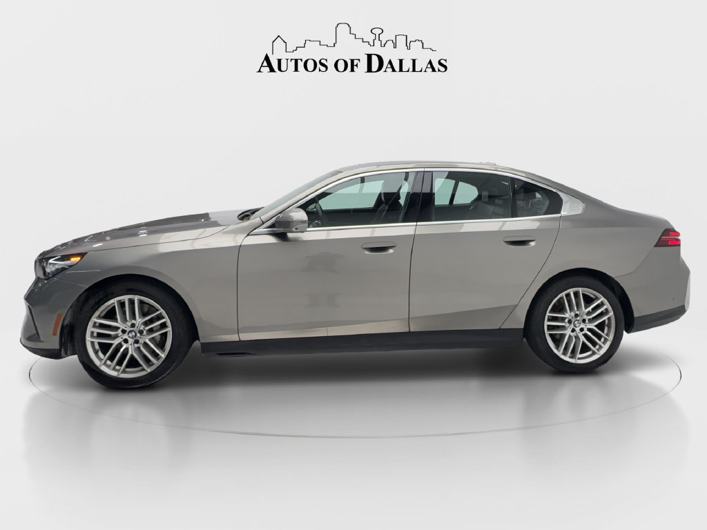 Used 2024 BMW 530i w/ Premium Package RWD image 6