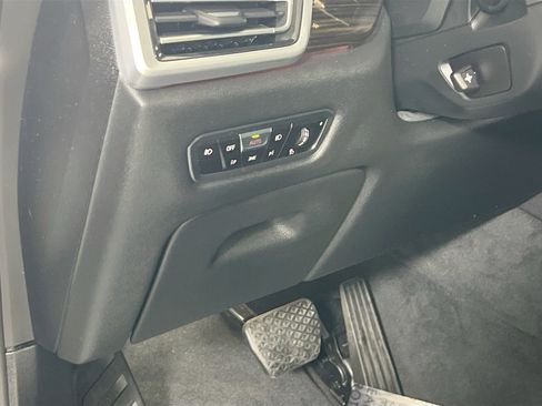 Used 2021 BMW X5 xDrive40i w/ Convenience Package image 10