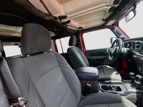 Used 2023 Jeep Wrangler Unlimited Sport AWD/4WD image 32