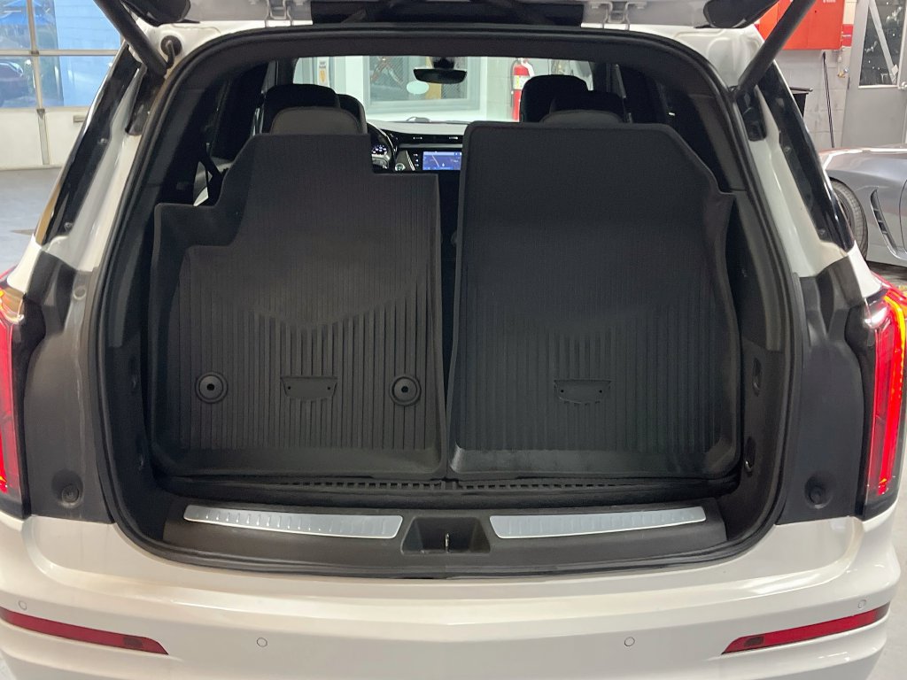 Used 2020 Cadillac XT6 Sport AWD/4WD image 28