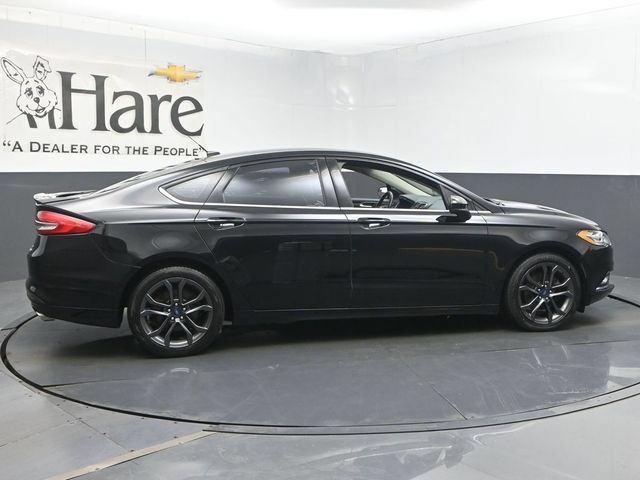 Used 2018 Ford Fusion SE w/ Equipment Group 201A FWD image 40