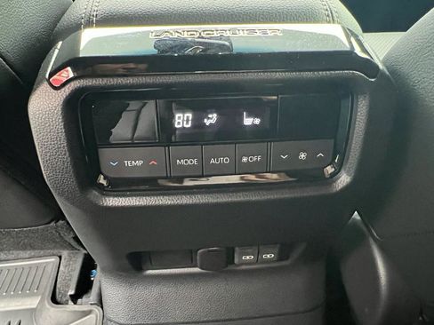 Used 2025 Toyota Land Cruiser 1958 image 13