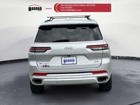 Used 2021 Jeep Grand Cherokee L Overland w/ Luxury Tech Group IV AWD/4WD image 5