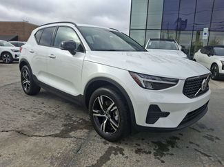New 2026 Volvo XC40 B5 Core w/ Climate Package video 1