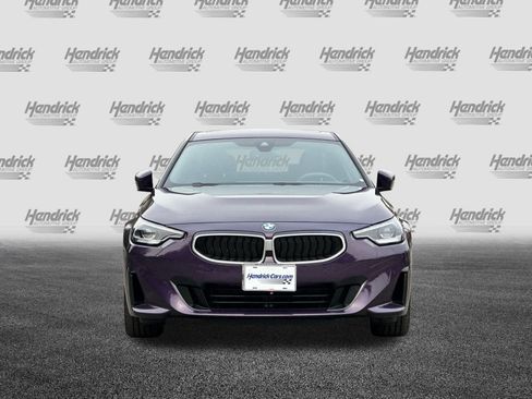 Used 2025 BMW 230i Coupe w/ Convenience Package image 10