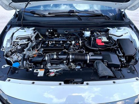 Used 2022 Honda Accord Sport image 29