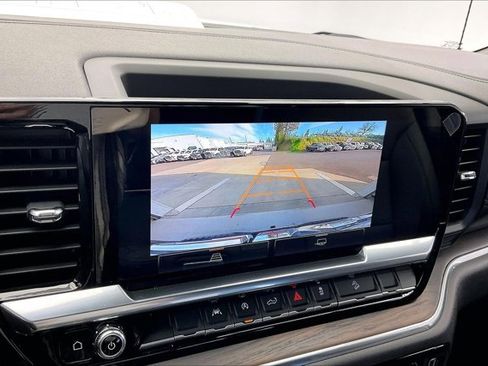 Used 2023 GMC Sierra 1500 SLT w/ SLT Premium Package image 23