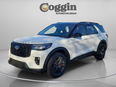 New 2025 Ford Explorer ST-Line w/ Premium Package image 1