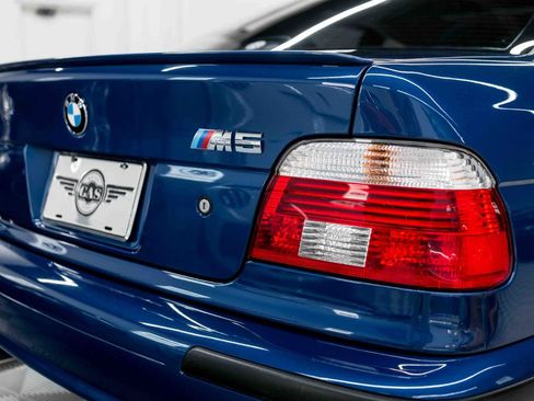 Used 2001 BMW M5 RWD image 22
