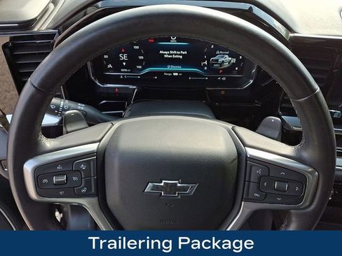 Used 2023 Chevrolet Silverado 1500 LT Trail Boss AWD/4WD image 4