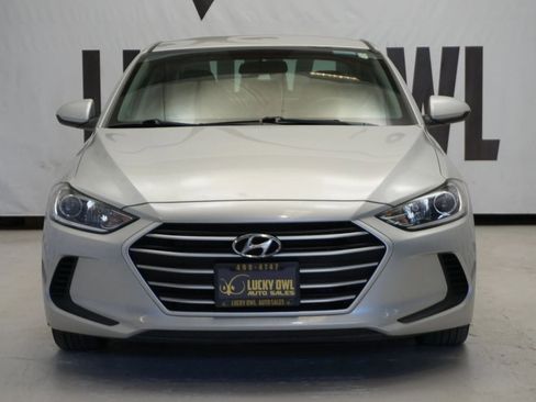 Used 2018 Hyundai Elantra SEL FWD image 2