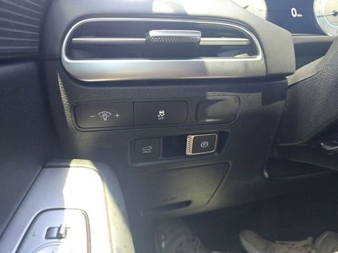 Used 2023 Hyundai Palisade Limited FWD image 14