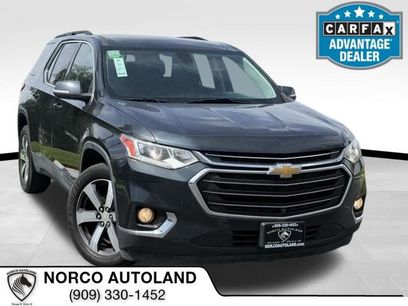 Used 2021 Chevrolet Traverse LT w/ LT Premium Package