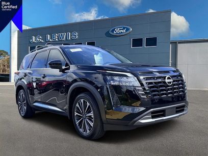 Used 2026 Nissan Pathfinder Platinum w/ Cargo Package
