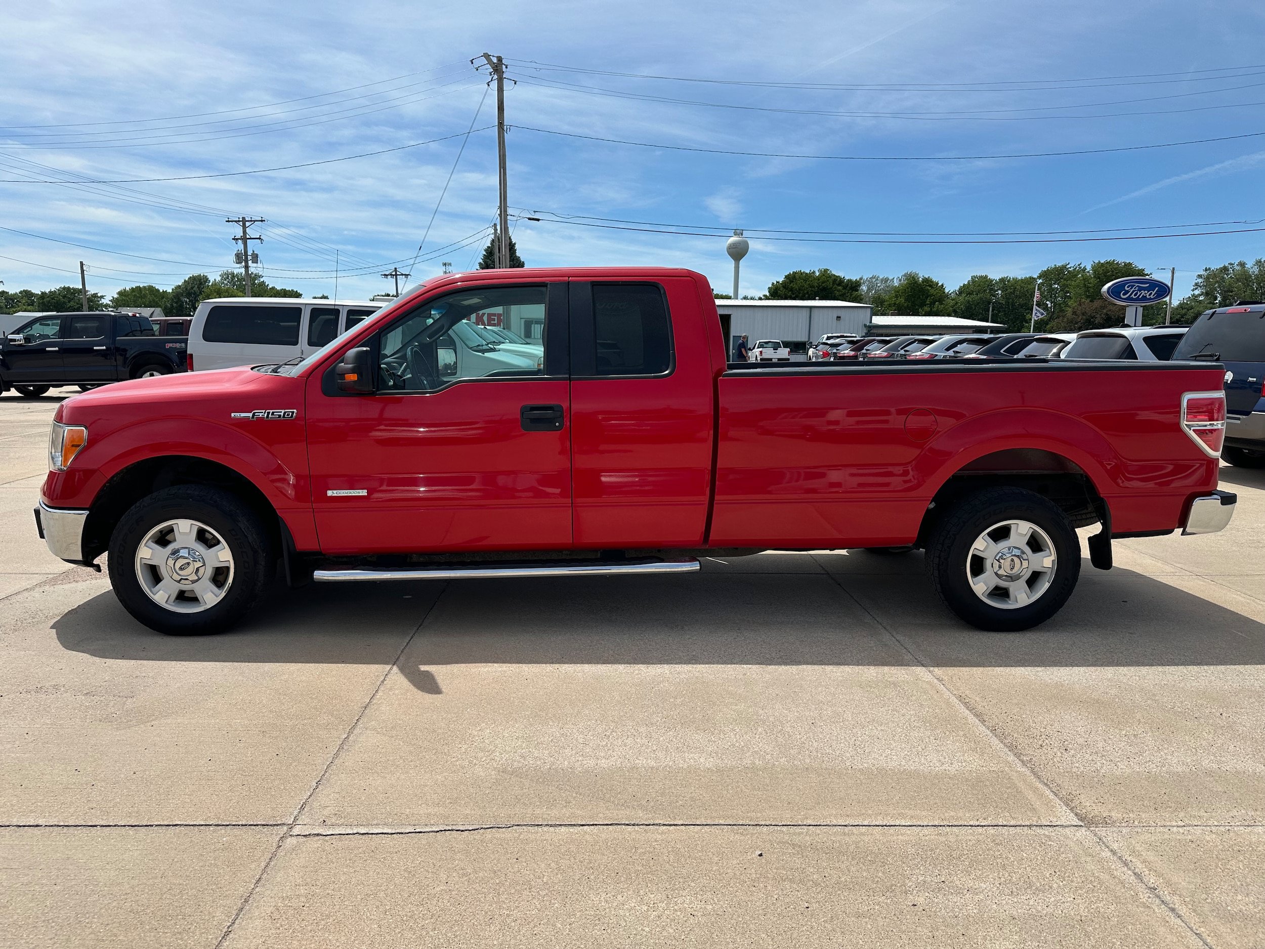 Used 2012 Ford F150 XLT w/ XLT Convenience Pkg RWD image 3