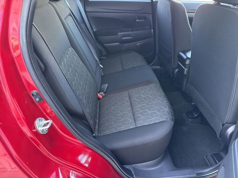 Used 2022 Mitsubishi Outlander Sport ES AWD/4WD image 25
