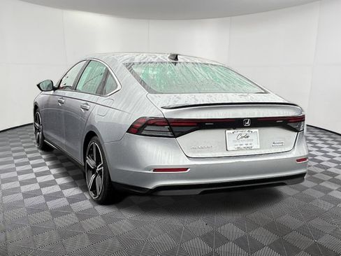 Used 2024 Honda Accord Sport image 4