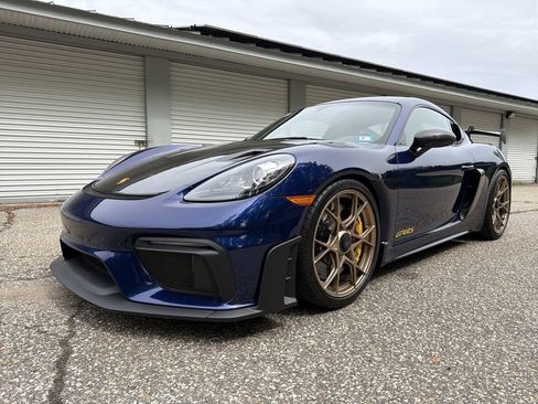 Certified 2023 Porsche 718 Cayman GT4 RS RWD image 1
