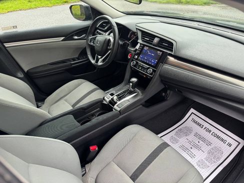 Used 2019 Honda Civic EX image 14