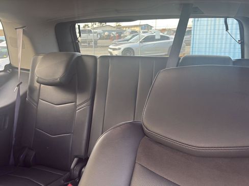 Used 2017 Cadillac Escalade Premium Luxury image 27