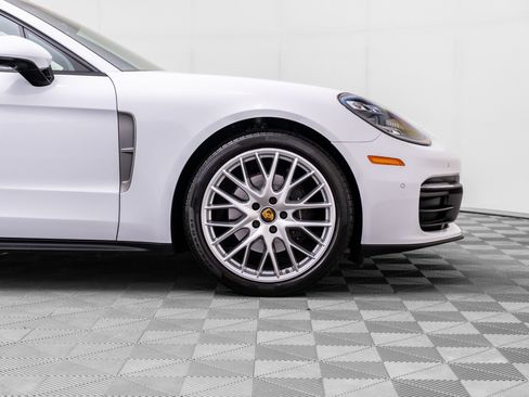 Certified 2022 Porsche Panamera 4 Platinum Edition AWD/4WD image 37