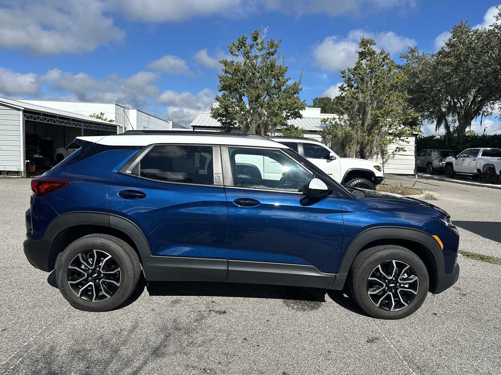 Certified 2023 Chevrolet TrailBlazer ACTIV AWD/4WD image 7