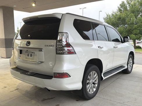 Used 2021 Lexus GX 460 Premium w/ Premium Package AWD/4WD image 8