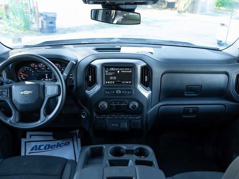 Used 2024 Chevrolet Silverado 1500 Custom w/ Turbomax Blackout Package image 15