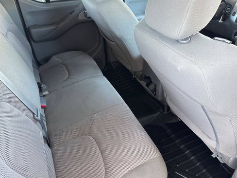 Used 2019 Nissan Frontier SV RWD image 20