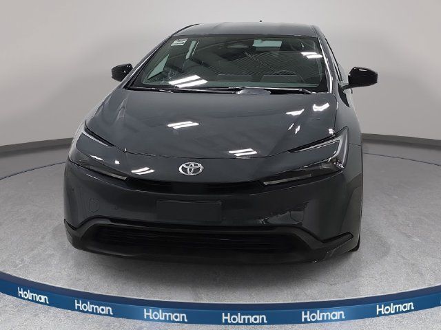 Certified 2025 Toyota Prius LE FWD image 2