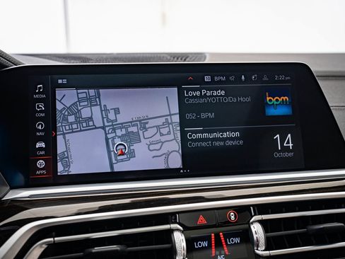 Used 2021 BMW X7 xDrive40i w/ Premium Package image 30